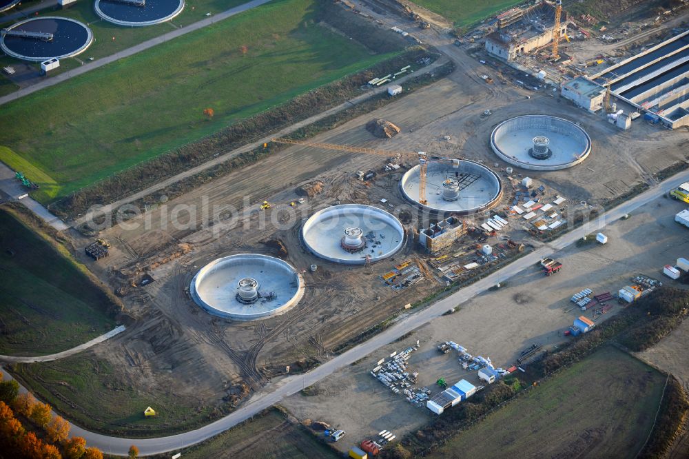 Aerial image Schönefeld - New construction site and extension of the sewage treatment basins and purification stages Berliner Wasserbetriebe Klaerwerk Wassmannsdorf in Wassmannsdorf in the state Brandenburg, Germany