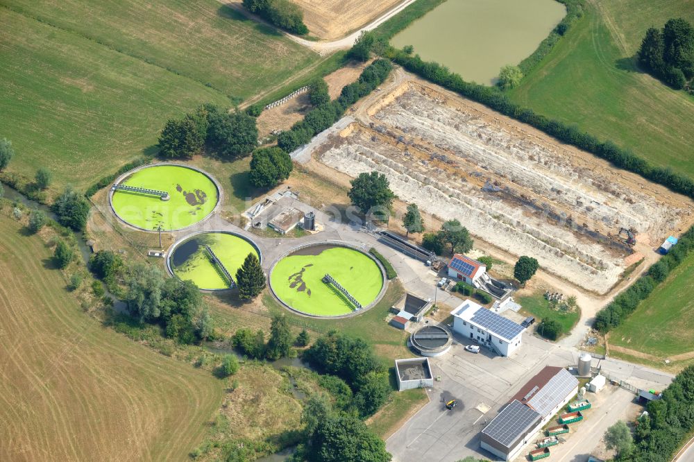 Aerial photograph Gisseltshausen - New construction site and extension of the sewage treatment basins and purification stages on street Pfeffenhausener Strasse in Gisseltshausen in the state Bavaria, Germany