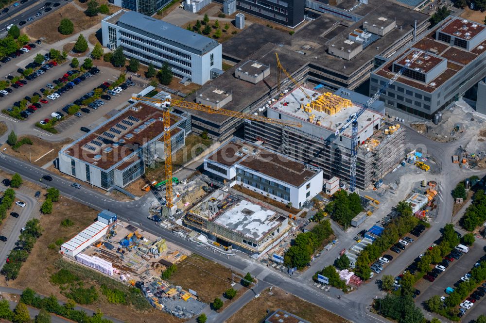 Aerial photograph Würzburg - Extension of new building site at the building complex of the institute Center for Nanosystems Chemistry on street Theodor-Boveri-Weg in the district Frauenland in Wuerzburg in the state Bavaria, Germany