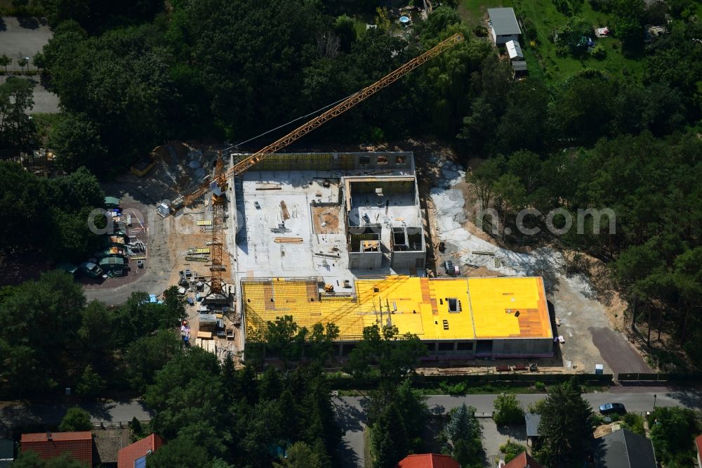 Aerial photograph Bergholz-Rehbrücke - Extension of new building site at the building complex of the institute fuer Ernaehrungsforschung on Lenbachstrasse in Bergholz-Rehbruecke in the state Brandenburg, Germany