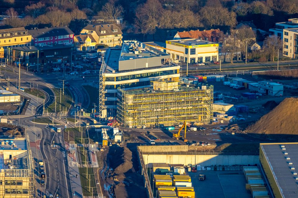 Bochum from the bird's eye view: Extension of new building site at the building complex of the institute Zentrum fuer Theoretische and Integrative Neuro- and Kognitionswissenschaft (THINK) on street Hans-Dobbertin-Strasse in the district Laer in Bochum at Ruhrgebiet in the state North Rhine-Westphalia, Germany