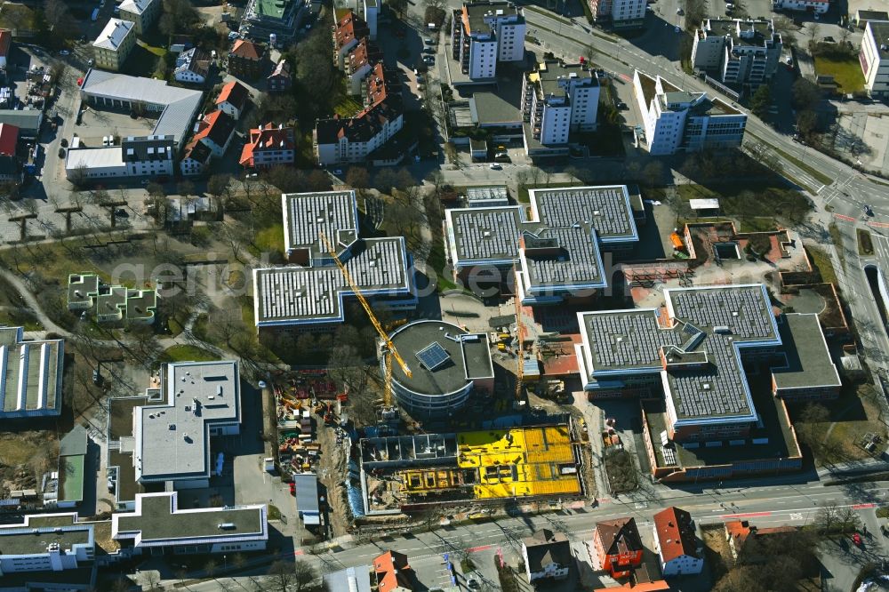 Kempten (Allgäu) from the bird's eye view: Construction site for the expansion of the building complex of the vocational school Vocational and Technical College Kempten on Kottener Strasse in Kempten (Allgaeu) in the state Bavaria, Germany