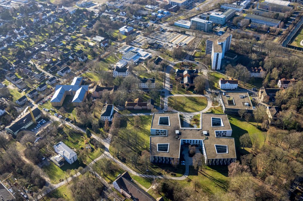 Aerial photograph Dortmund - New extension to the hospital grounds LWL-Klinik Dortmund fuer Psychiatrie, Psychotherapie und Psychosomatik in the district Aplerbeck in Dortmund in the state North Rhine-Westphalia
