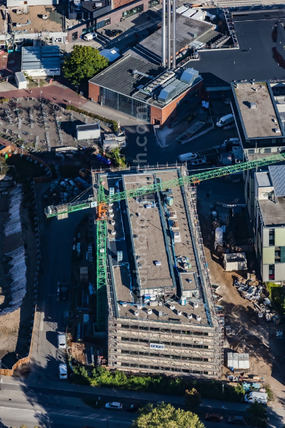 Aerial image Kiel - Construction site for a new extension to the hospital grounds Universitaetsklinikum Schleswig-Holstein in the district Ravensberg on street Feldstrasse in Kiel in the state Schleswig-Holstein, Germany