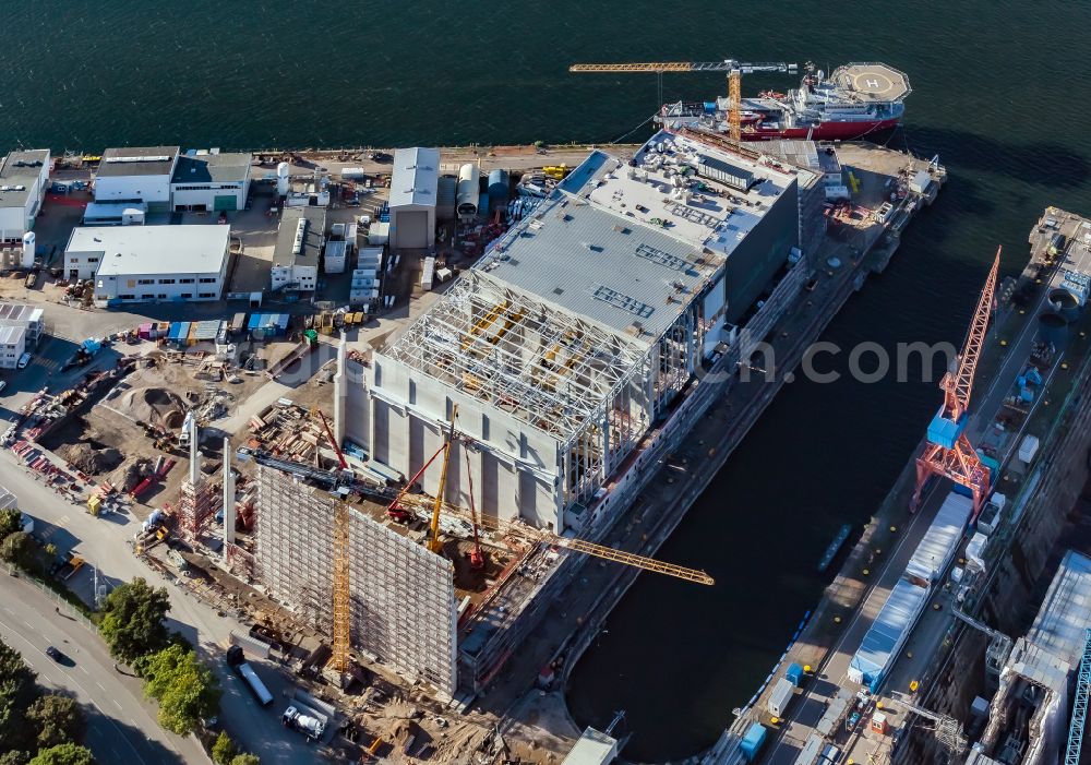 Kiel from the bird's eye view: Construction site for the new extension on the shipyard site of the shipyard thyssenkrupp Marine Systems GmbH in Kiel in the state Schleswig-Holstein, Germany