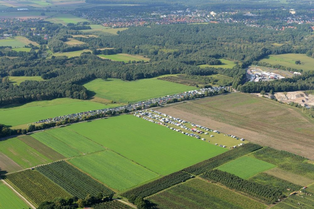 Aerial image Buxtehude - The Estering parking areas in Buxtehude in the state of Lower Saxony, Germany