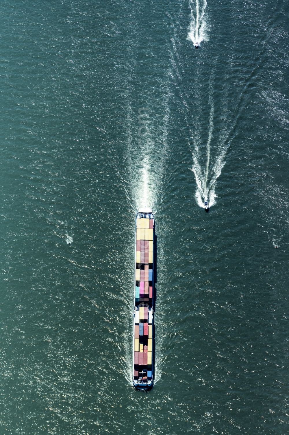 Aerial photograph Oestrich-Winkel - Sailing container ship on Rhein in Oestrich-Winkel in the state Hesse, Germany