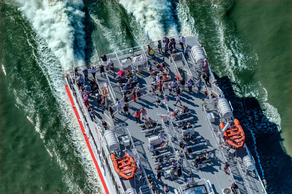 Aerial image Wischhafen - Ride a ferry ship Halunderjet in Wischhafen in the state Lower Saxony, Germany