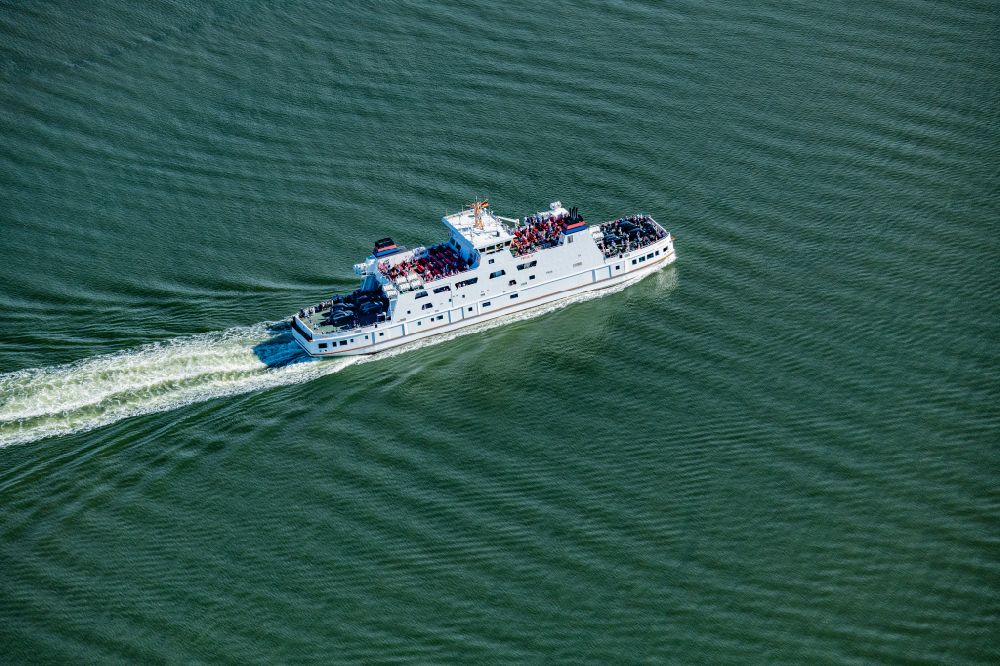 Aerial photograph Norderney - Trip of a ferry ship of the AG Reederei Norden-Frisia ship Frisia 4 in the district of Norddeich in Norden in the state Lower Saxony, Germany