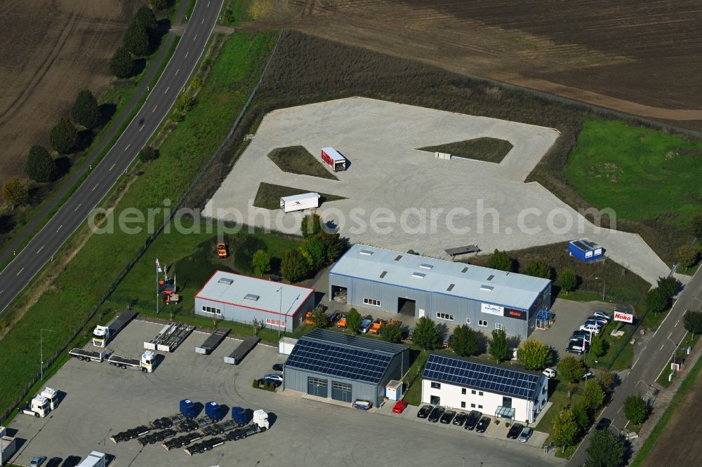 Aerial photograph Ebendorf - Buildings and production halls on the vehicle construction site of Auto Maerz Fahrzeugtechnik u. Anlagen GmbH on street Curt-Schroeter-Strasse in Ebendorf in the state Saxony-Anhalt, Germany