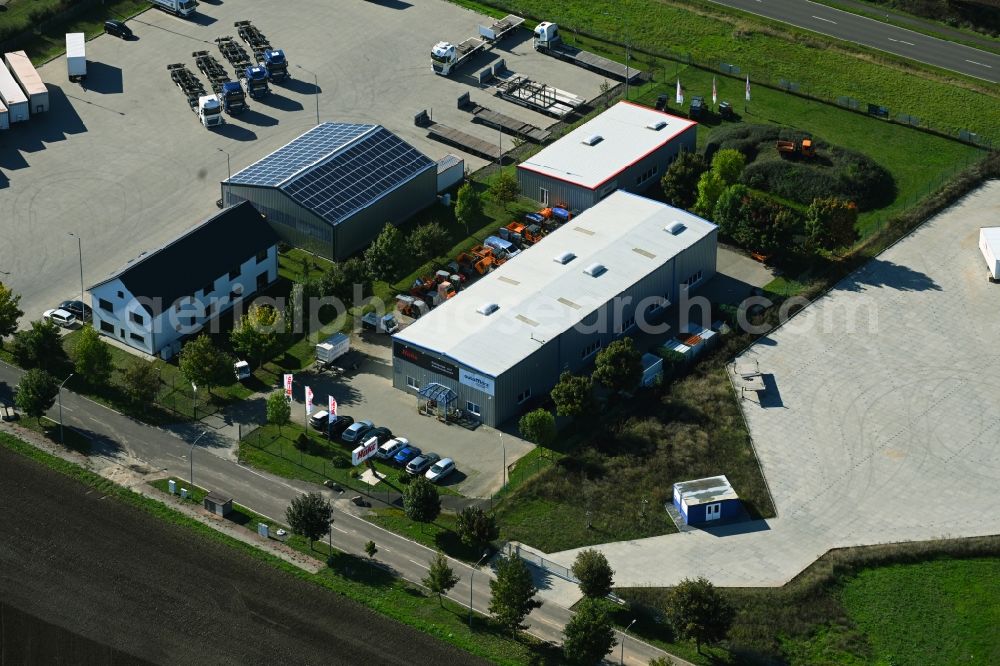 Ebendorf from above - Buildings and production halls on the vehicle construction site of Auto Maerz Fahrzeugtechnik u. Anlagen GmbH on street Curt-Schroeter-Strasse in Ebendorf in the state Saxony-Anhalt, Germany