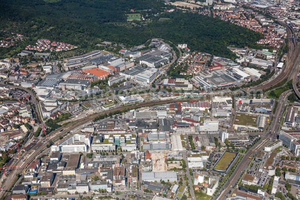 Stuttgart from above - Buildings and production halls on the vehicle construction site of Robert Bosch GmbH Feuerbach on Wernerstrasse in the district Siegelberg in Stuttgart in the state Baden-Wuerttemberg, Germany