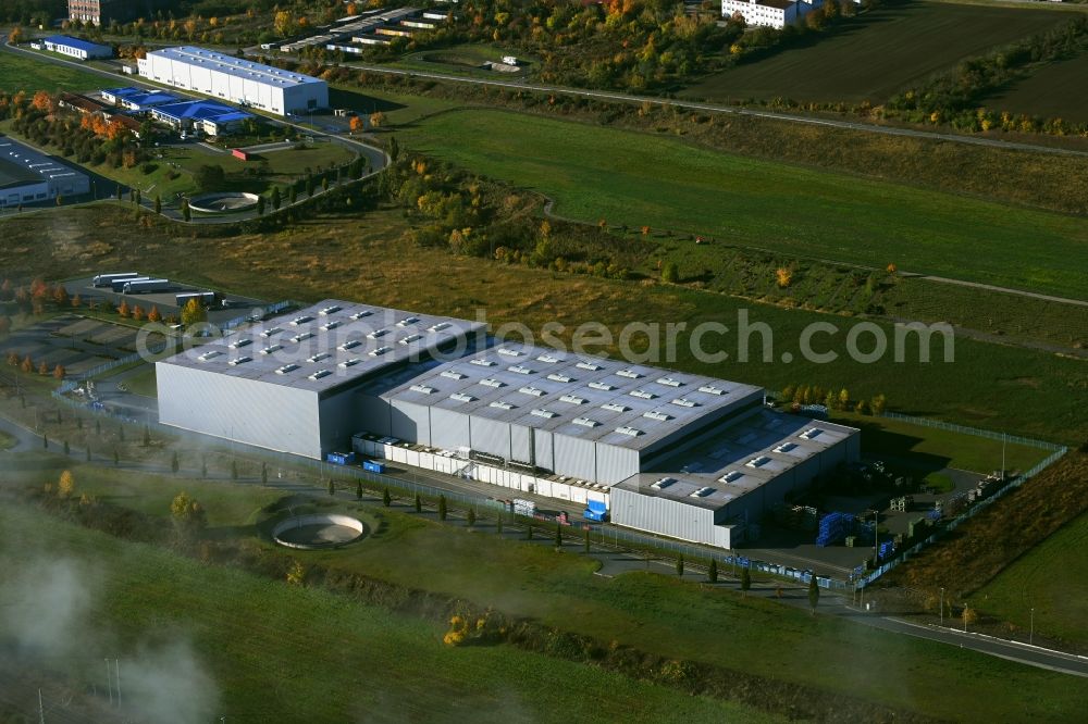 Artern/Unstrut from above - Buildings and production halls on the vehicle construction site of Snop Automotive Artern GmbH on street Paul-Reuss-Strasse in Artern/Unstrut in the state Thuringia, Germany