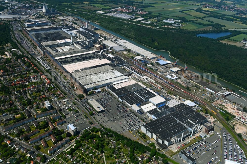 Hannover from the bird's eye view: Buildings and production halls on the vehicle construction site of Volkswagen AG in Hannover in the state Lower Saxony, Germany