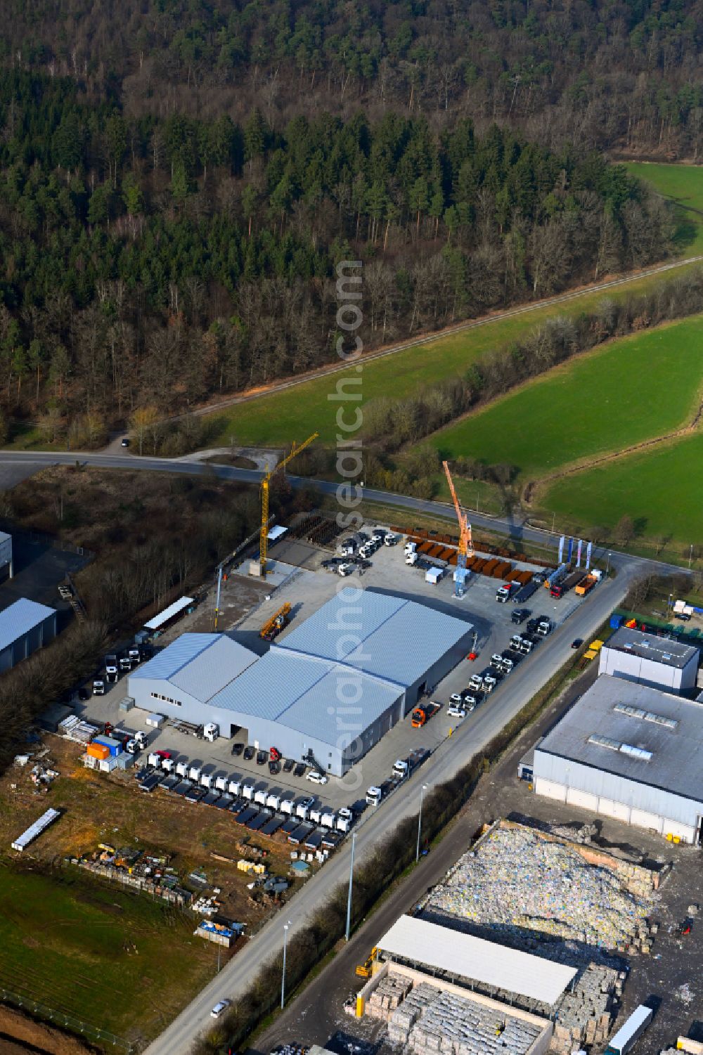 Aerial photograph Walldürn - Buildings and production halls on the vehicle construction site on street Heidingsfelder Weg in Wallduern in the state Baden-Wuerttemberg, Germany