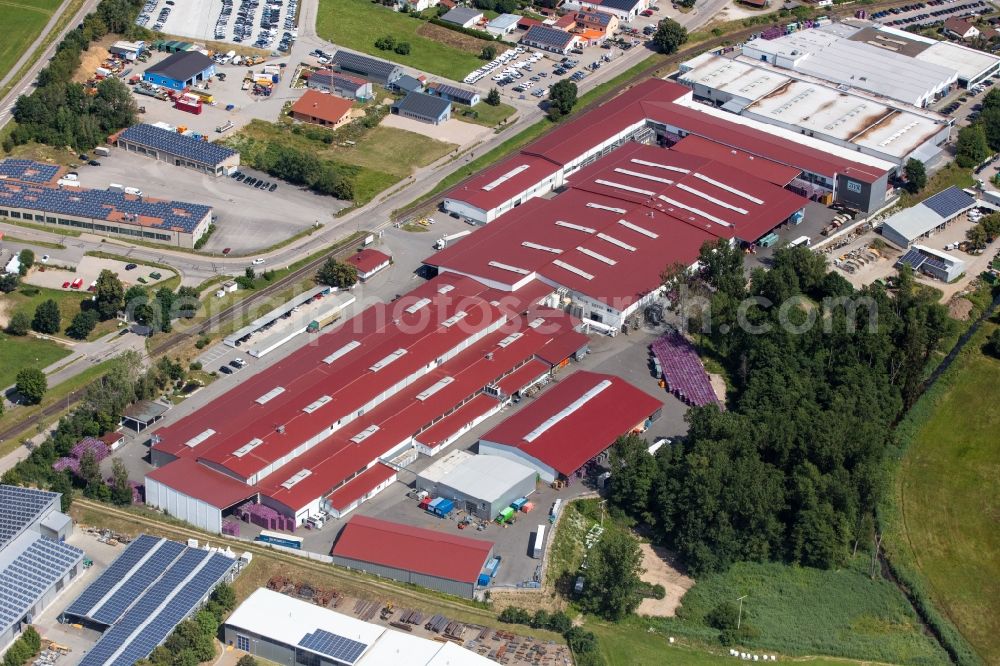 Aerial photograph Grubmühl - Buildings and production halls on the vehicle construction site of ZMT Automotive GmbH & Co. KG in Grubmuehl in the state Bavaria, Germany