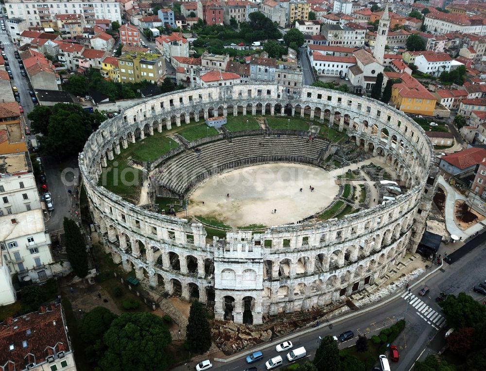 Aerial image Pula - Facade of the monument Amphitheater Pula - Amfiteatar u Puli in Pula in Istirien - Istarska zupanija, Croatia