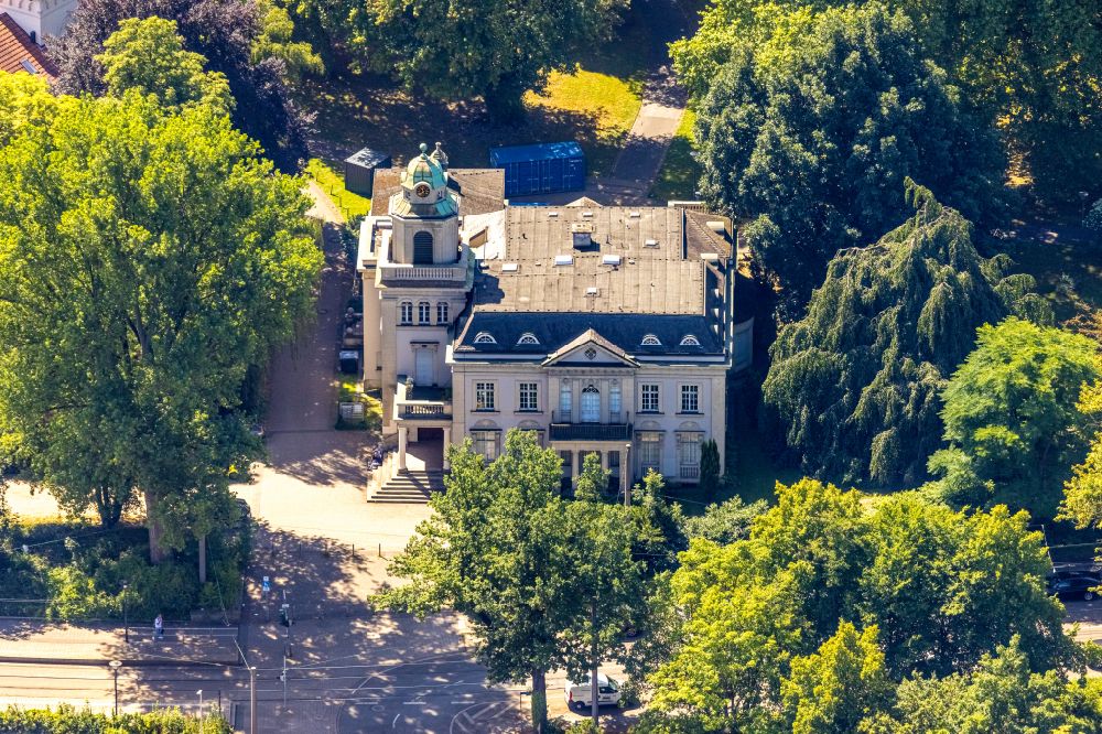 Aerial image Dortmund - Facade of the monument of the mansion Haus Schulte-Witten in the district Hallerey in Dortmund at Ruhrgebiet in the state North Rhine-Westphalia, Germany