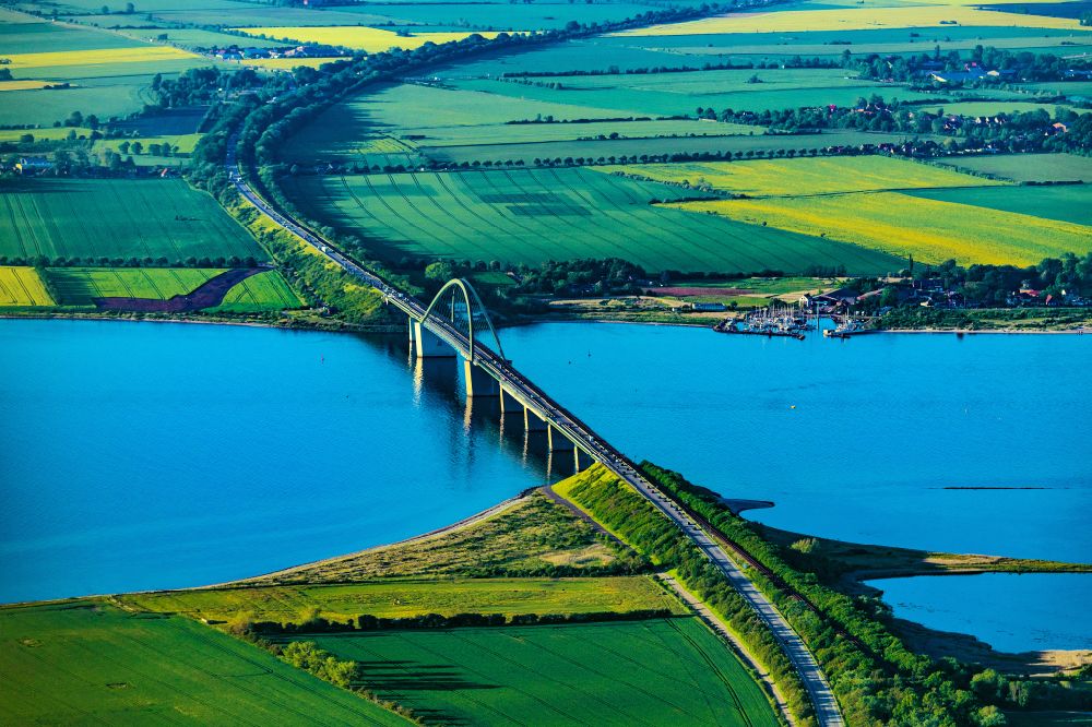 Aerial photograph Fehmarn - Fehmarn Sund bridge between Fehmarn and the mainland at Grossenbrode in Schleswig-Holstein
