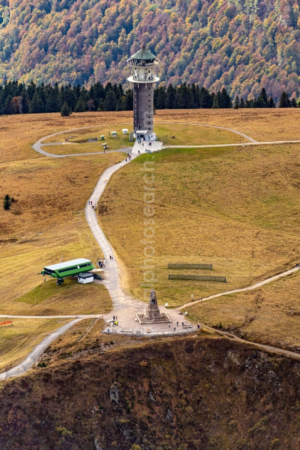 Feldberg (Schwarzwald) from the bird's eye view: Feldberg Tower and Bismarck Monument on the summit of the Feldberg in the Upper Black Forest in the state of Baden-Wuerttemberg