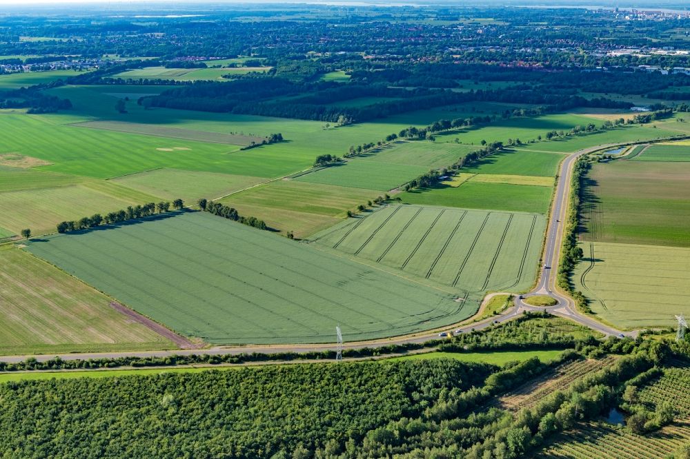 Agathenburg from above - Agricultural fields as planning area and development area fuer den Surfpark Stade in Agathenburg in the state Lower Saxony, Germany
