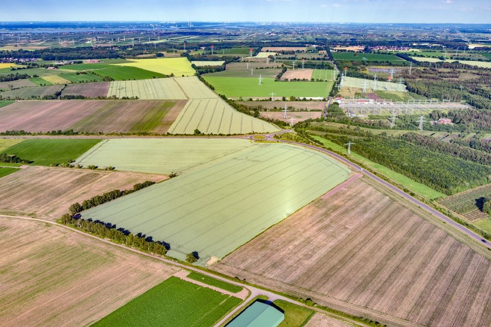 Aerial photograph Agathenburg - Agricultural fields as planning area and development area fuer den Surfpark Stade in Agathenburg in the state Lower Saxony, Germany