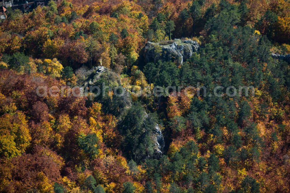 Blaubeuren from the bird's eye view: Rock and mountain landscape Glasfels, Breitfels (Breitfelsen) in Blaubeuren in the state Baden-Wuerttemberg, Germany, Klettern, Alpinismus, Alpenverein