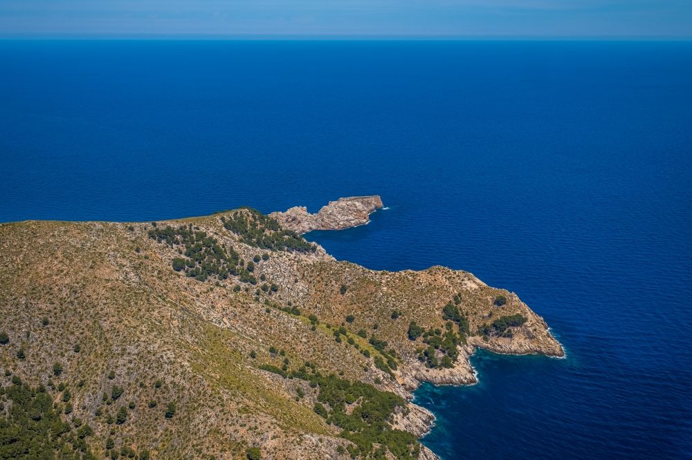 Aerial photograph Capdepera - Plateau in the water on Cap of Freu in Capdepera in Balearic islands, Spain