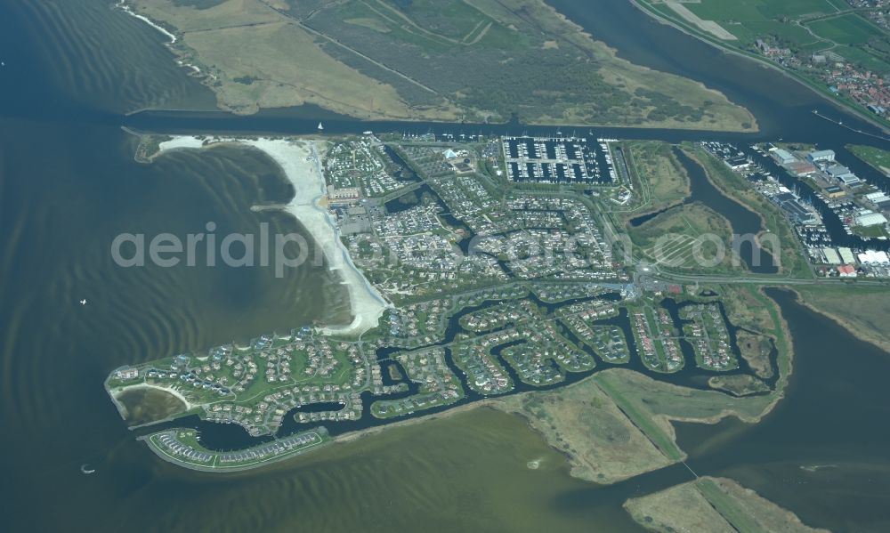 Aerial photograph Makkum - Holiday house plant of the park Beach Resort Makkum in Makkum in Friesland, Netherlands