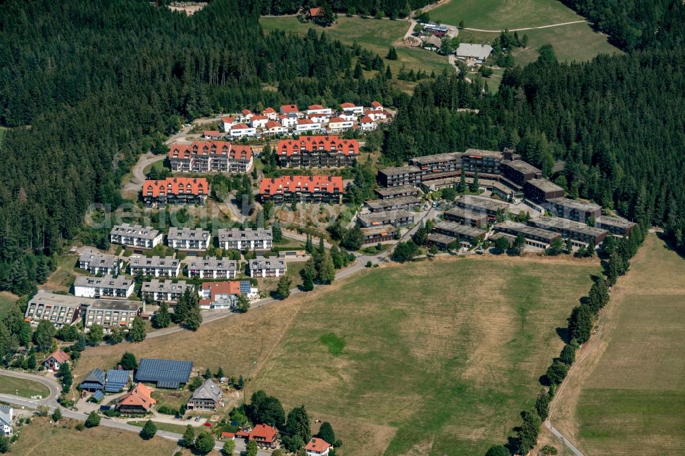Aerial photograph Schonach im Schwarzwald - Holiday house plant of the park Terrassenpark in Schonach im Schwarzwald in the state Baden-Wurttemberg, Germany
