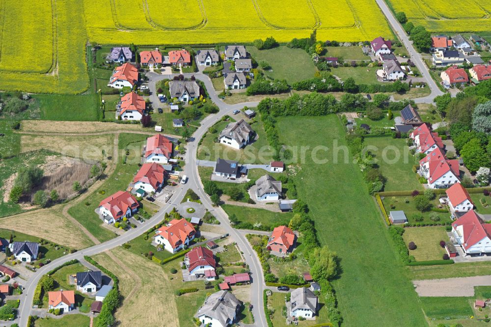 Aerial photograph Dassow - Holiday house plant of the park in the district Barendorf in Dassow in the state Mecklenburg - Western Pomerania, Germany