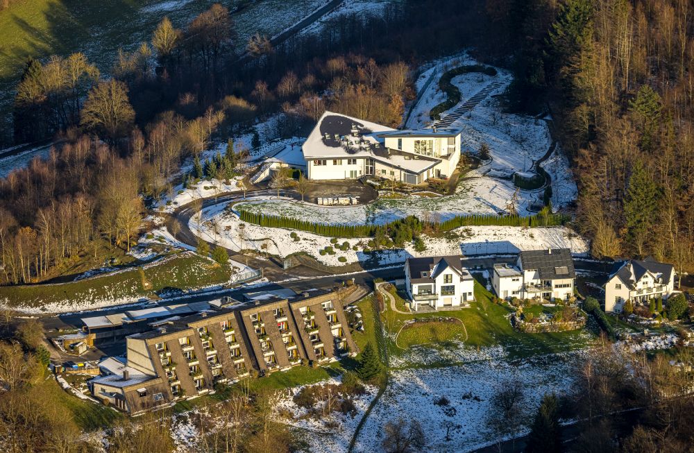 Aerial photograph Olsberg - Building of an apartment building used as an apartment complex on street Wattmeckestrasse in Olsberg at Sauerland in the state North Rhine-Westphalia, Germany