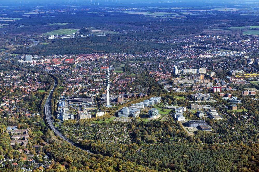 Aerial image Hannover - DFMG Deutsche Funkturm GmbH on Neue-Land-Strasse in the district Buchholz-Kleefeld in Hannover in the state Lower Saxony, Germany