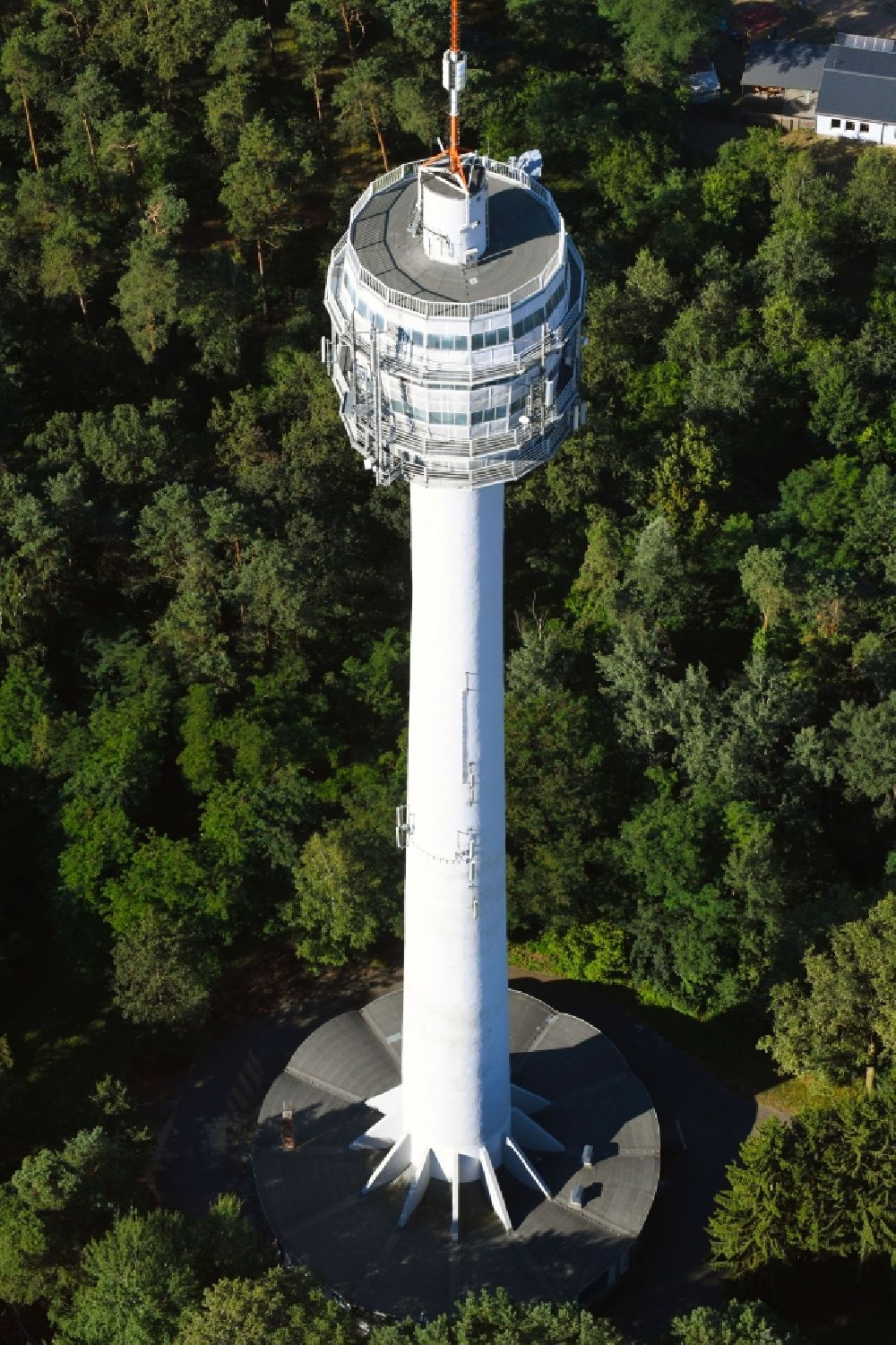Aerial photograph Schönwalde-Glien - Television Tower Fernmeldeturm Perwenitz in Schoenwalde-Glien in the state Brandenburg, Germany