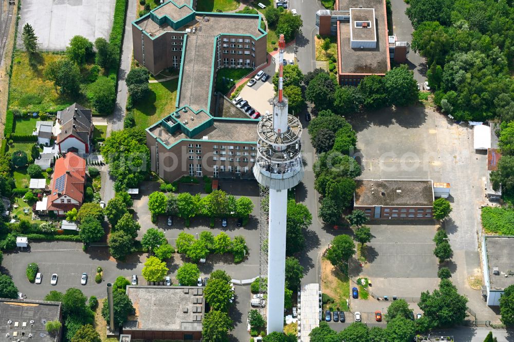 Bochum from above - Steel mast funkturm and transmission system as basic network transmitter on street Karl-Lange-Strasse in the district Innenstadt in Bochum at Ruhrgebiet in the state North Rhine-Westphalia, Germany