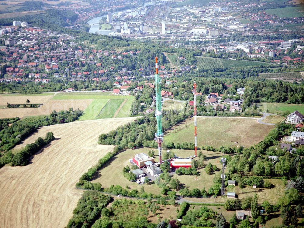 Aerial image Würzburg - Steel mast funkturm and transmission system as basic network transmitter Sendeturm Wuerzburg-Frankenwarte on street Spechtweg in the district Steinbachtal in Wuerzburg in the state Bavaria, Germany