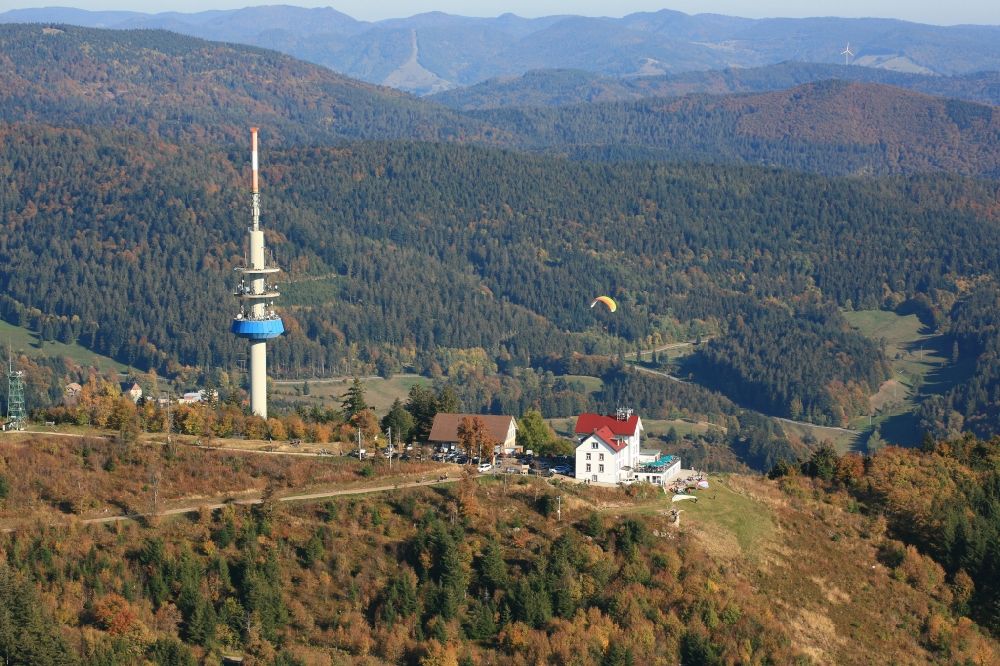 Aerial photograph Schliengen - Mountainous landscape with summit of Hochblauen, television tower, hotel and take-off site for paraglider in the black Forest in Schliengen in the state Baden-Wurttemberg, Germany