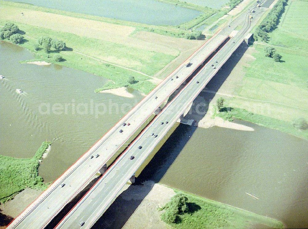 Aerial photograph Vockerode - fertige Autobahnbrücke über die Elbe bei Vockerode.