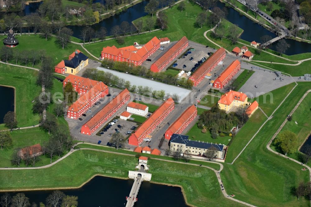 Aerial image Kopenhagen - Fortress Kastell von Kopenhagen Gl. Hovedvagt in Copenhagen in Region Hovedstaden, Denmark