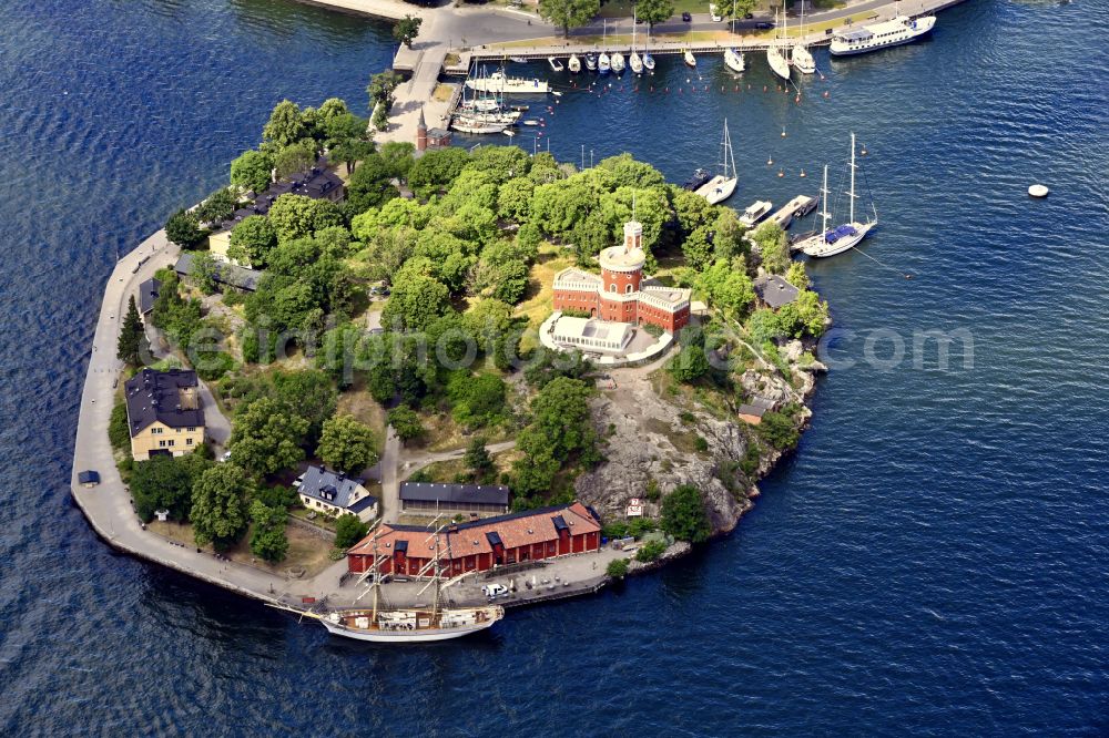Stockholm from the bird's eye view: Fortress Kastellet on Kastellholmen island in Stockholm in Stockholms laen, Sweden