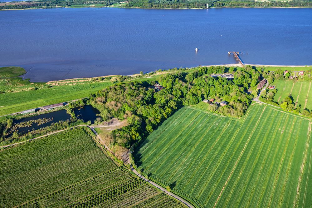 Aerial photograph Stade - Fortress area Grauer Ort in Abbenfleth on the Elbe in Buetzfleth in the state Lower Saxony, Germany
