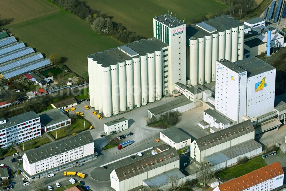 Erfurt from the bird's eye view: Company grounds and facilities of AHG Agrarhandel GmbH Erfurt in the district Bruehlervorstadt in Erfurt in the state Thuringia, Germany