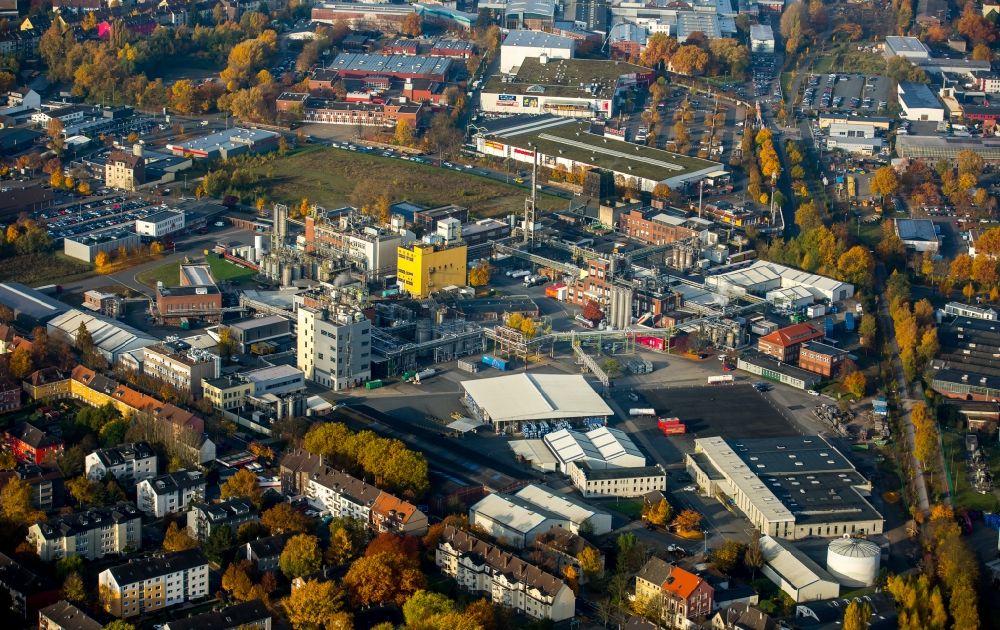 Aerial photograph Witten - Company grounds and facilities of the chemical companies Evonika and Sasol with halls, company buildings and production facilities in Witten in the state of North Rhine-Westphalia