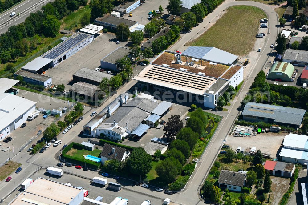 Aerial image Riegel am Kaiserstuhl - Company grounds and facilities of Geier Lacktechnik GmbH & Co.KG - Industrielackierung and Autolackiererei on street Im Oberwald in Riegel am Kaiserstuhl in the state Baden-Wuerttemberg, Germany