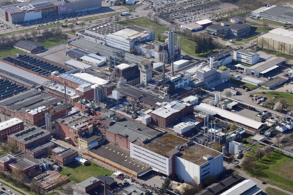 Aerial photograph Freiburg im Breisgau - Company grounds and facilities of the chemical company Rhodia Acetow GmbH and Industrial Park InfraRhod in the district Bruehl in Freiburg im Breisgau in the state Baden-Wurttemberg, Germany