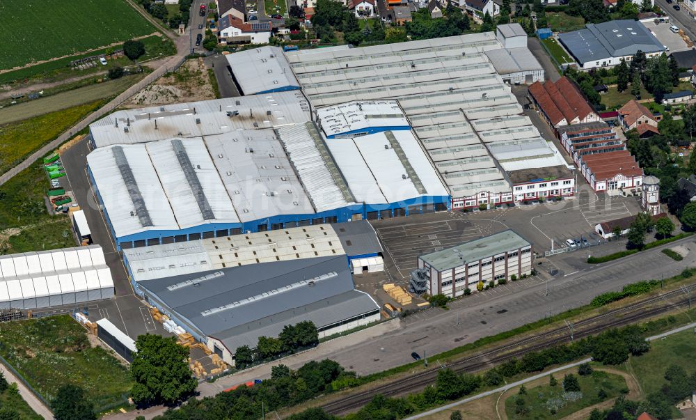 Aerial image Bellheim - Company grounds and facilities of Kardex Remstar Maschienenbau in Bellheim in the state Rhineland-Palatinate, Germany
