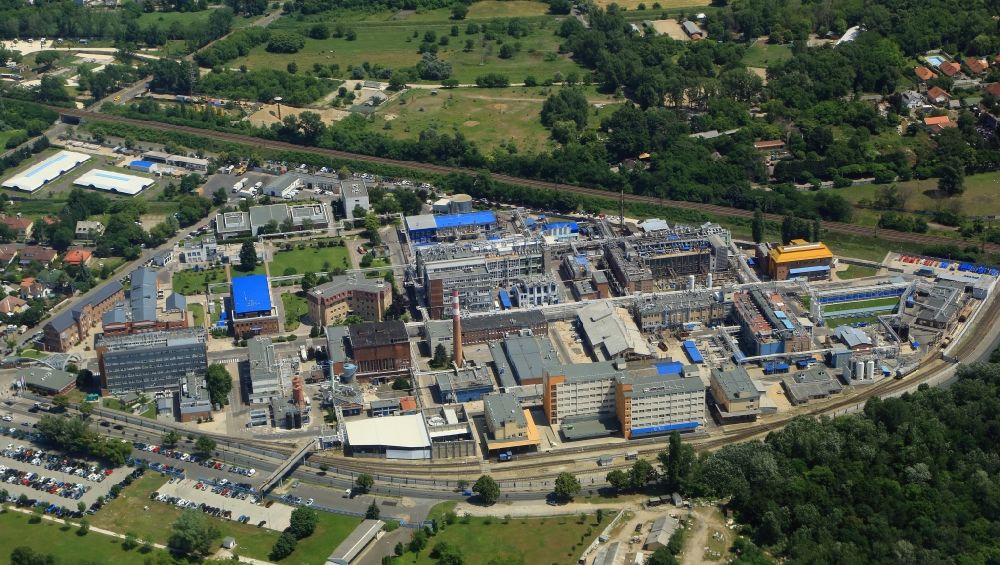 Budapest from above - Company grounds and facilities of of pharmaceutical manufacturer Egis Gyogyszergyar in the district X. keruelet in Budapest in Hungary