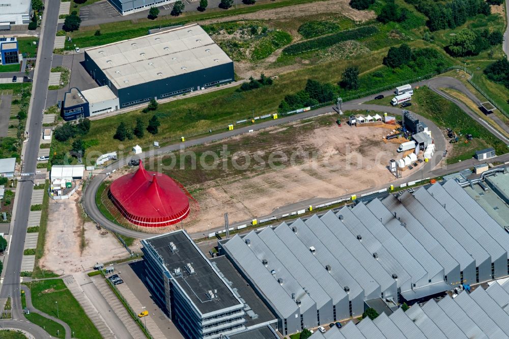 Bühl from the bird's eye view: Company grounds and facilities of Schaeffler Automotive Buehl GmbH & Co. KG in Buehl in the state Baden-Wuerttemberg, Germany