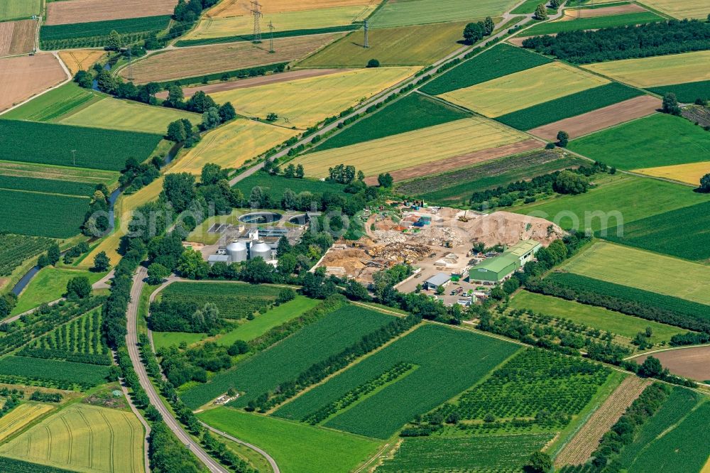 Aerial photograph Renchen - Company grounds and facilities of Schwarz Recycling GmbH in Renchen in the state Baden-Wuerttemberg, Germany