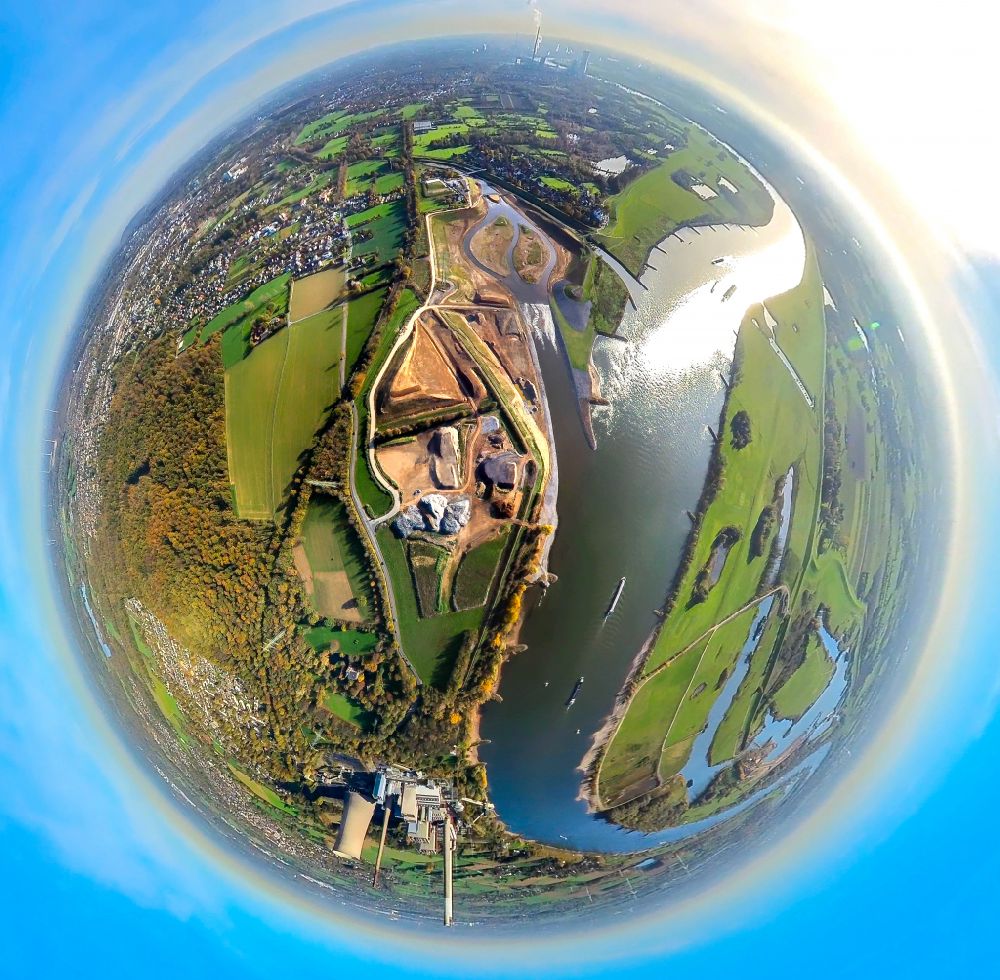 Aerial photograph Eppinghoven - Fisheye perspective renaturation measures on the shore areas of the river Emscher on Muendung in den Rhein on street Rheinaue in Eppinghoven at Ruhrgebiet in the state North Rhine-Westphalia, Germany